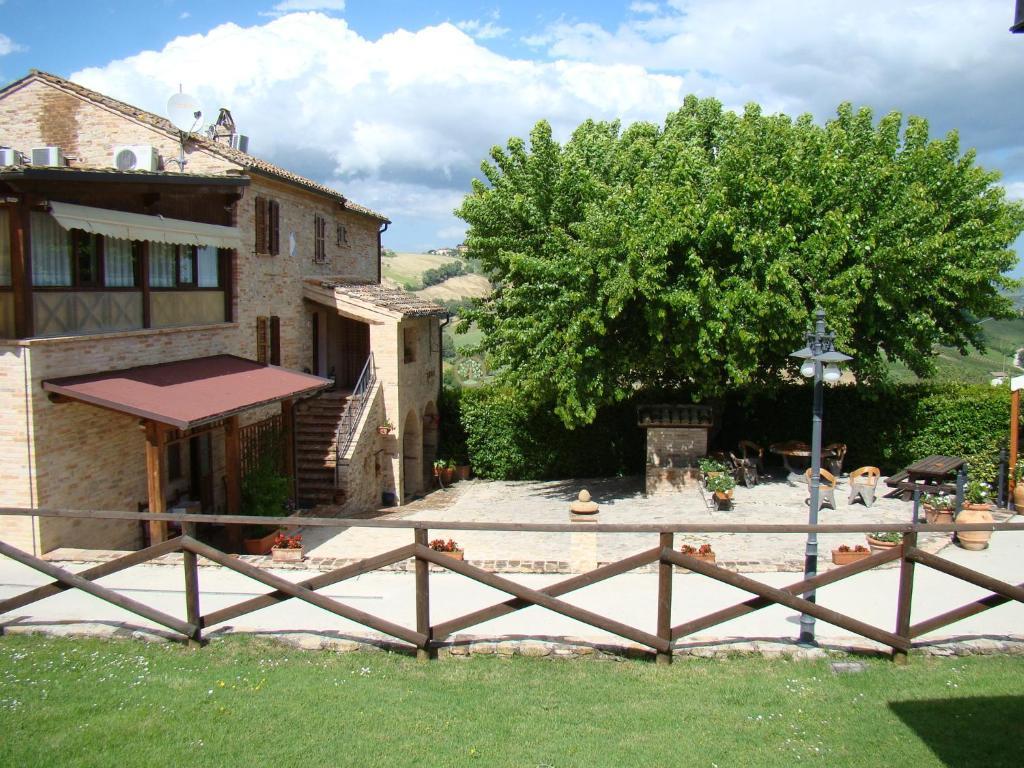 Agriturismo Vecchio Gelso Ortezzano Exterior foto